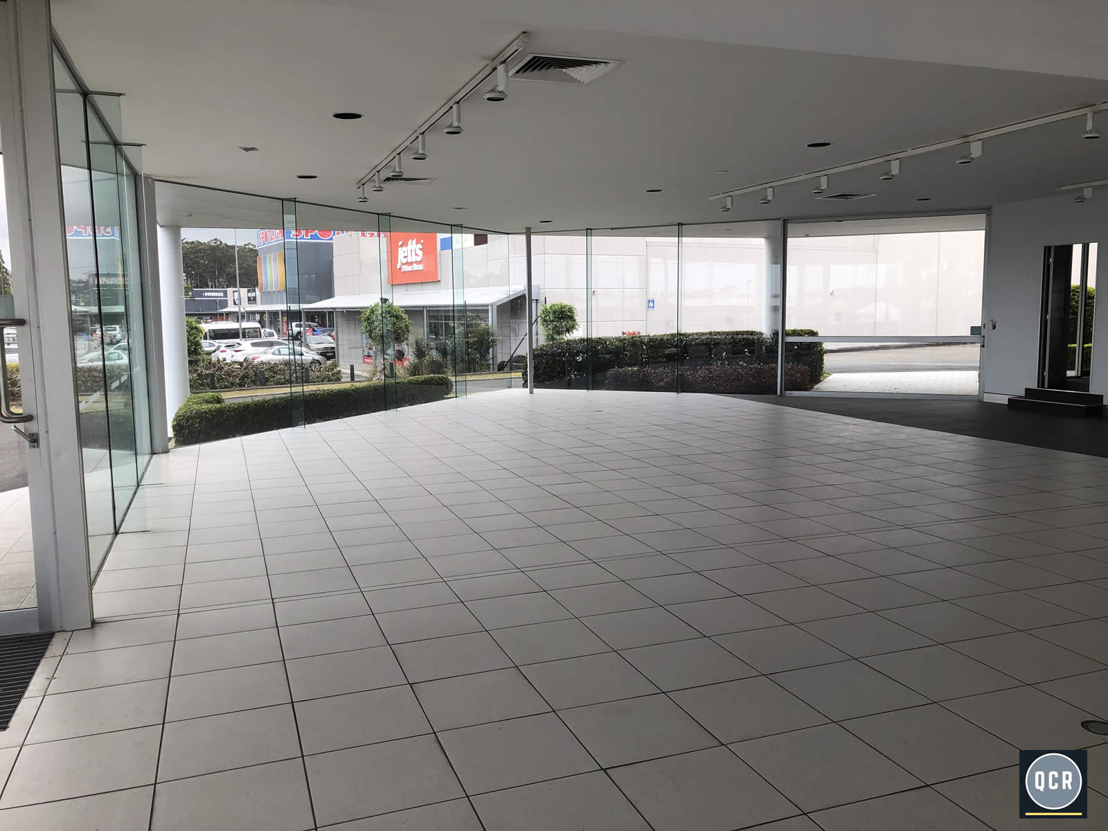 Car Yard Showroom Main Road Exposure
