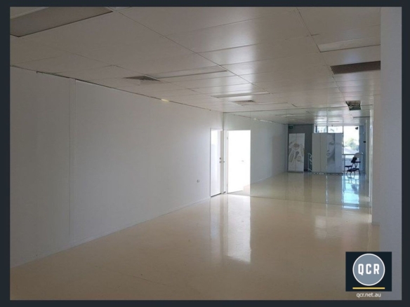 Beauty Salon/ Showroom