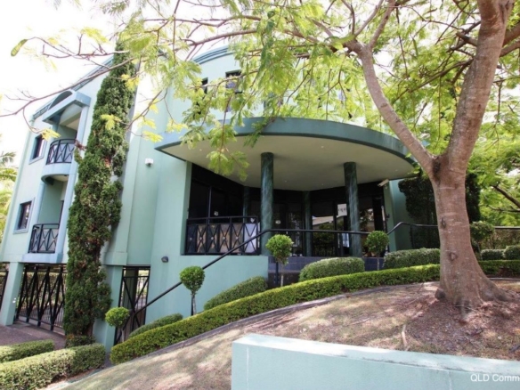 Premium Offices, Secure Parking
