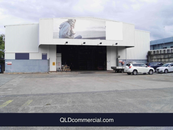 Large Warehouse, Ashmore Gold Coast