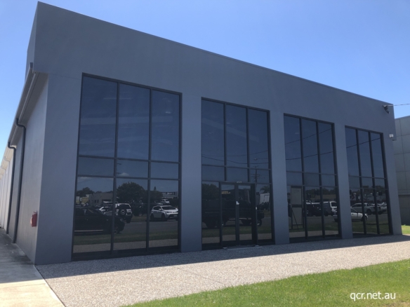 High Exposure Showroom/ Warehouse