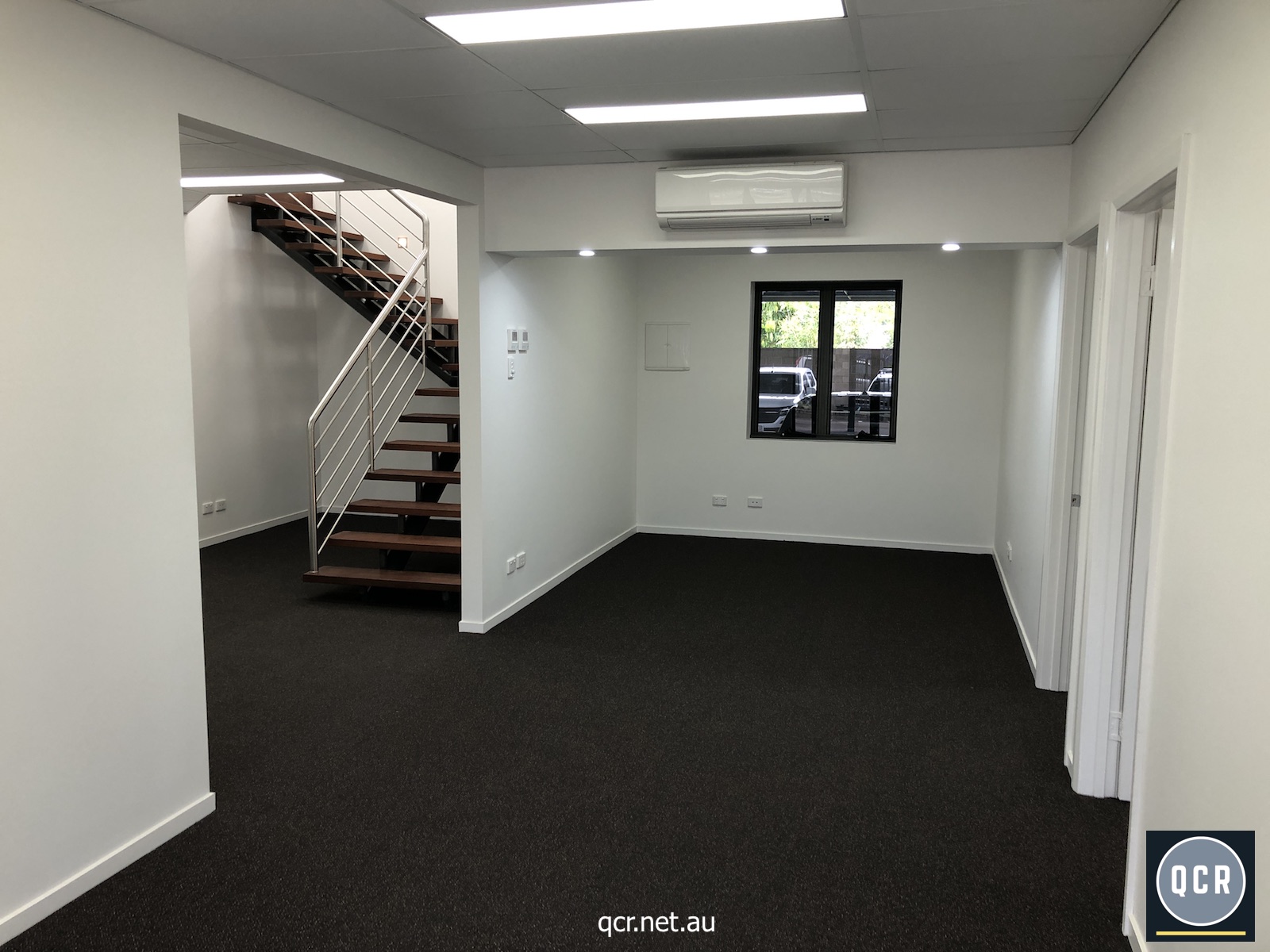 First Class Head Office