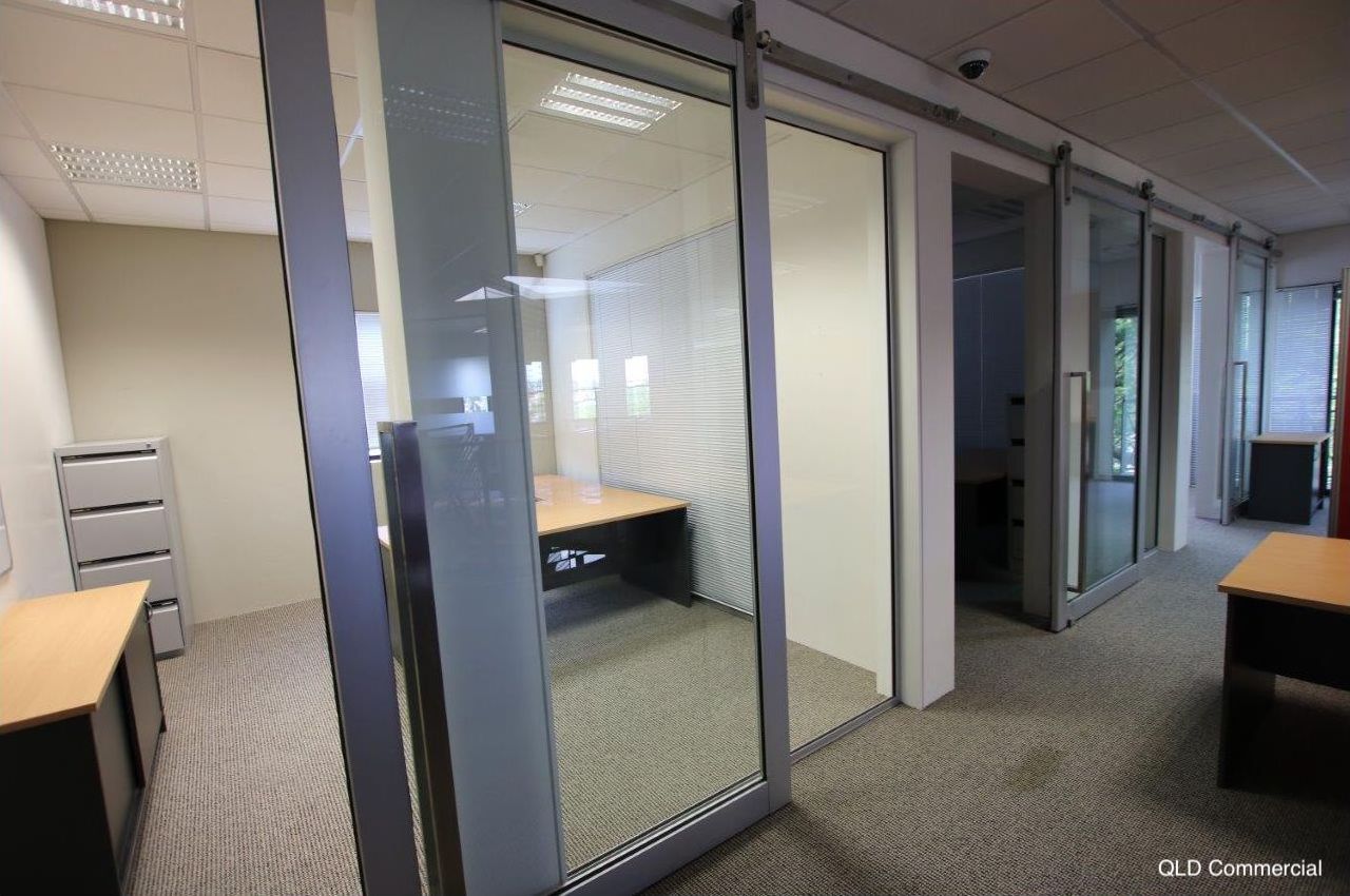 Premium Offices, Secure Parking