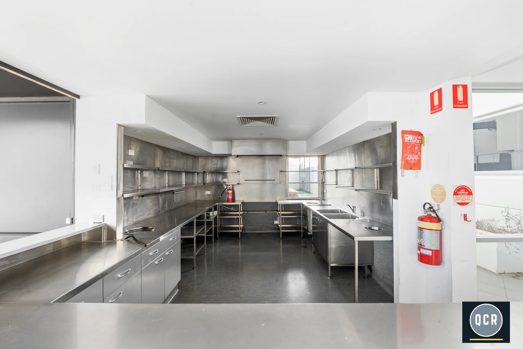 Main Road Showroom