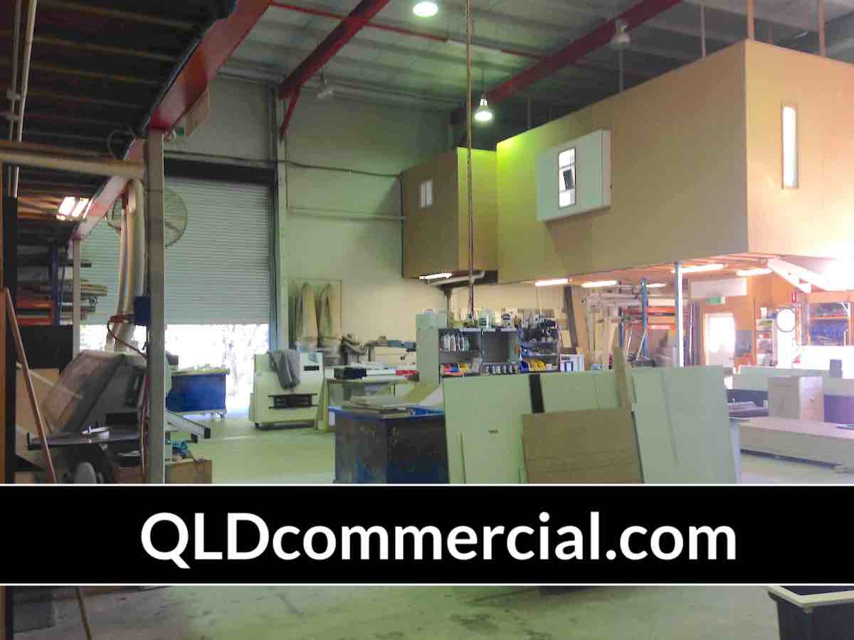 Dual Entry Warehouse / Office